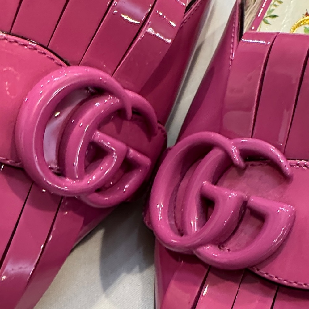 Authentic Gucci Patent Leather Magenta Fringe Mules - Picture 7 of 11